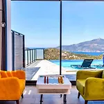 Вилла Ulugoel 2 Bedroom Seaview With Private Pool Калкан