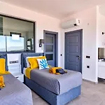 Ulugoel 2 Bedroom Seaview With Private Pool *