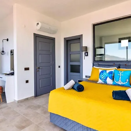 Villa Ulugoel 2 Bedroom Seaview With Private Pool *