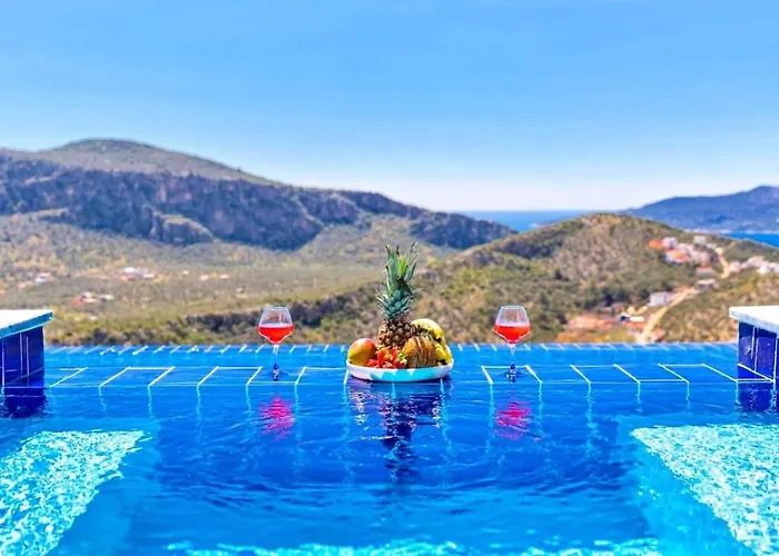 Ulugoel 2 Bedroom Seaview With Private Pool 卡尔坎