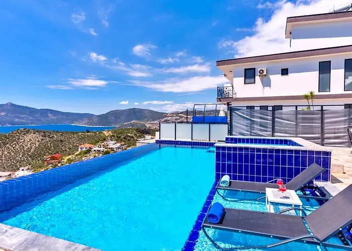 Ulugoel 2 Bedroom Seaview With Private Pool *